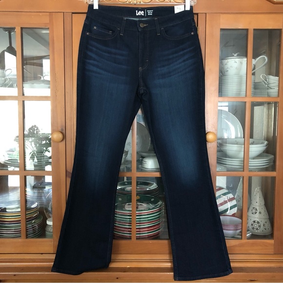 NWT Lee Women's Dark Indigo Bootcut Jeans - Picture 2 of 5
